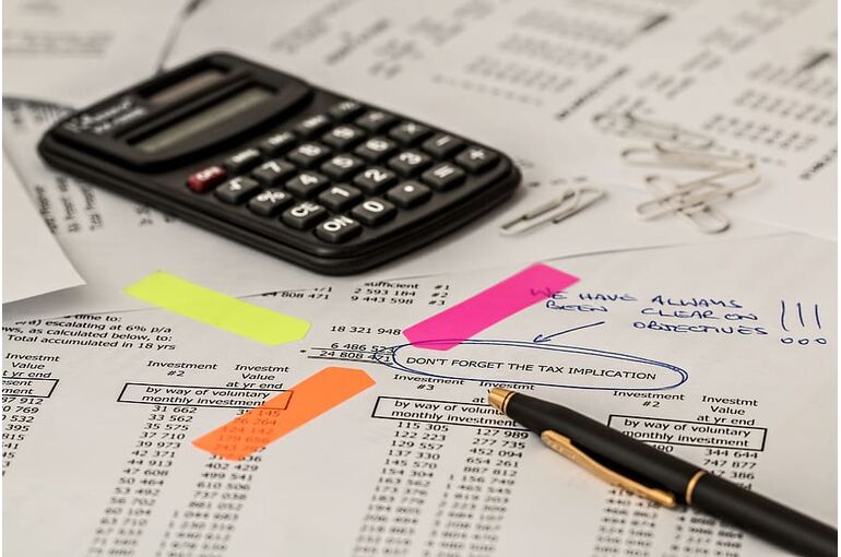 calculator-calculation-insurance-finance