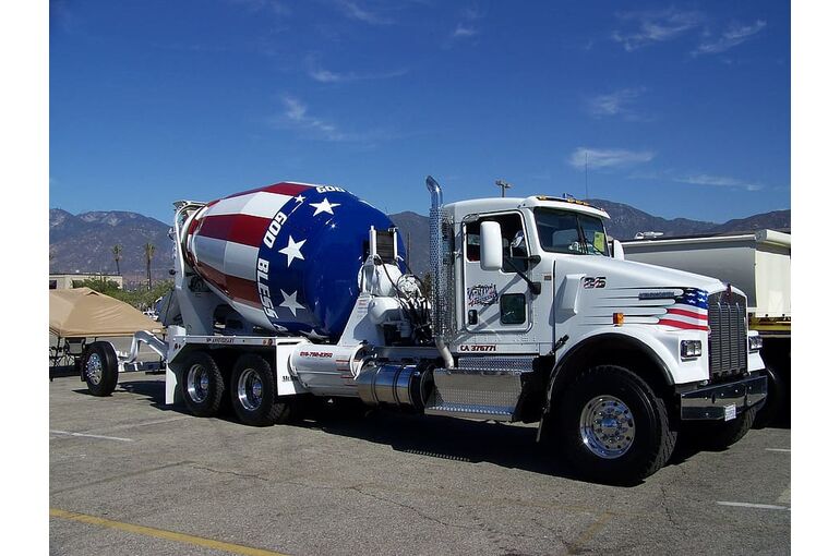 mechanical-engineering-concrete-mixer-truck-tanker (2)